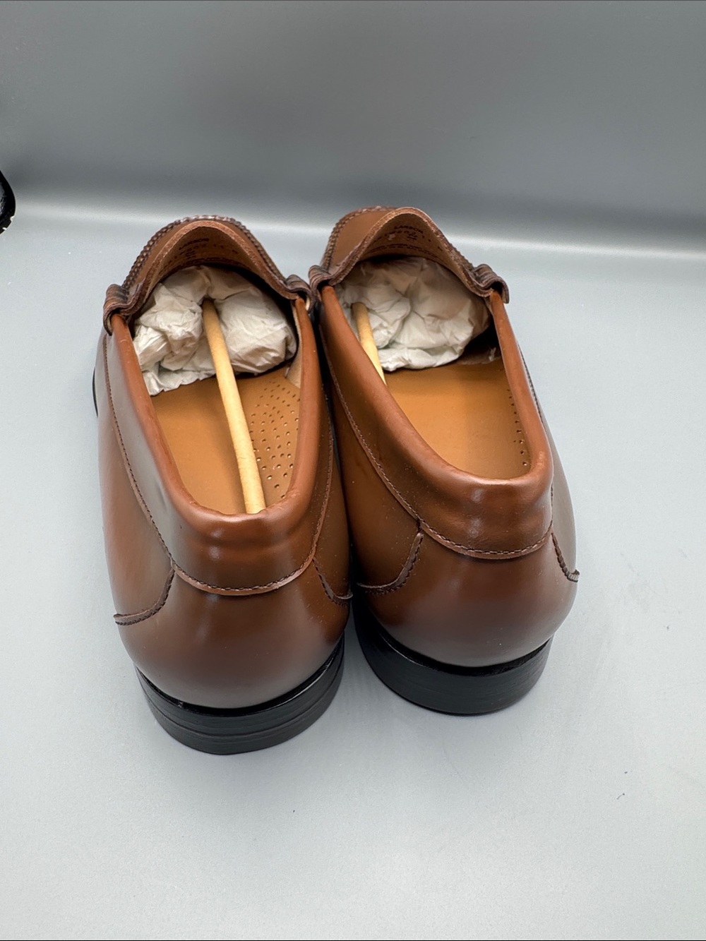 GH Bass Men's Larson Weejuns® Loafers - Picture 3 of 4